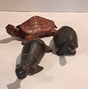 3 Vintage Exotic Rosewood and wood Hand Carved  Turtle Tortoise Figurines